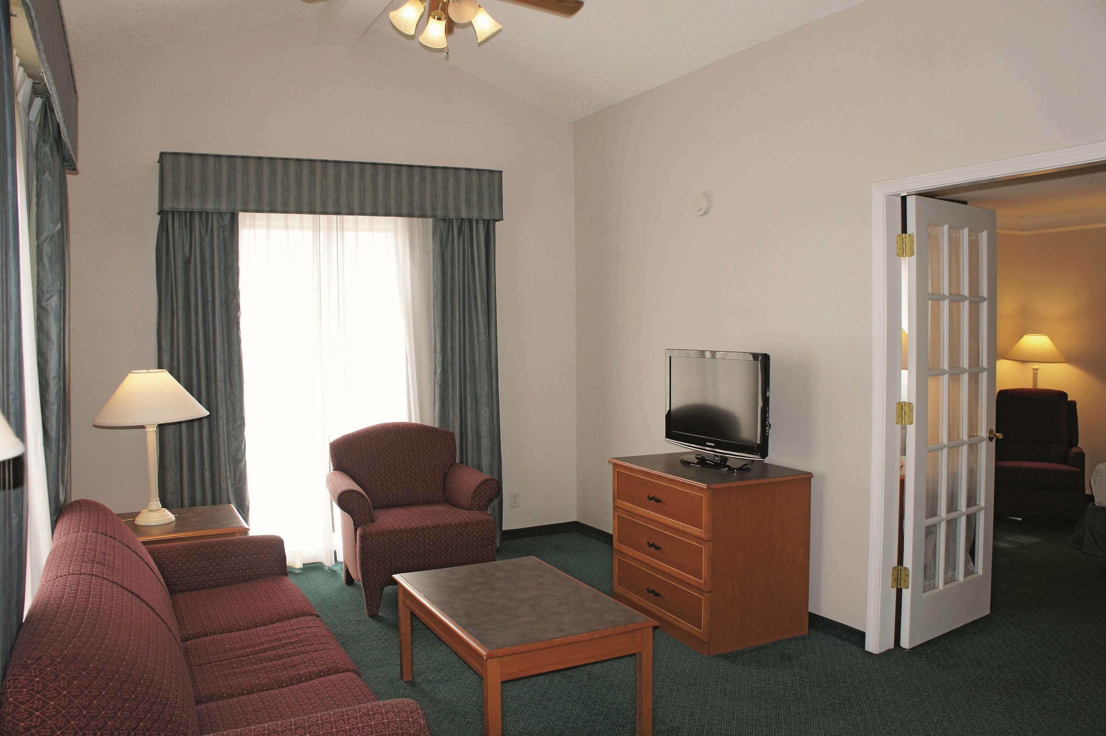 La Quinta Inn By Wyndham Farmington Dış mekan fotoğraf