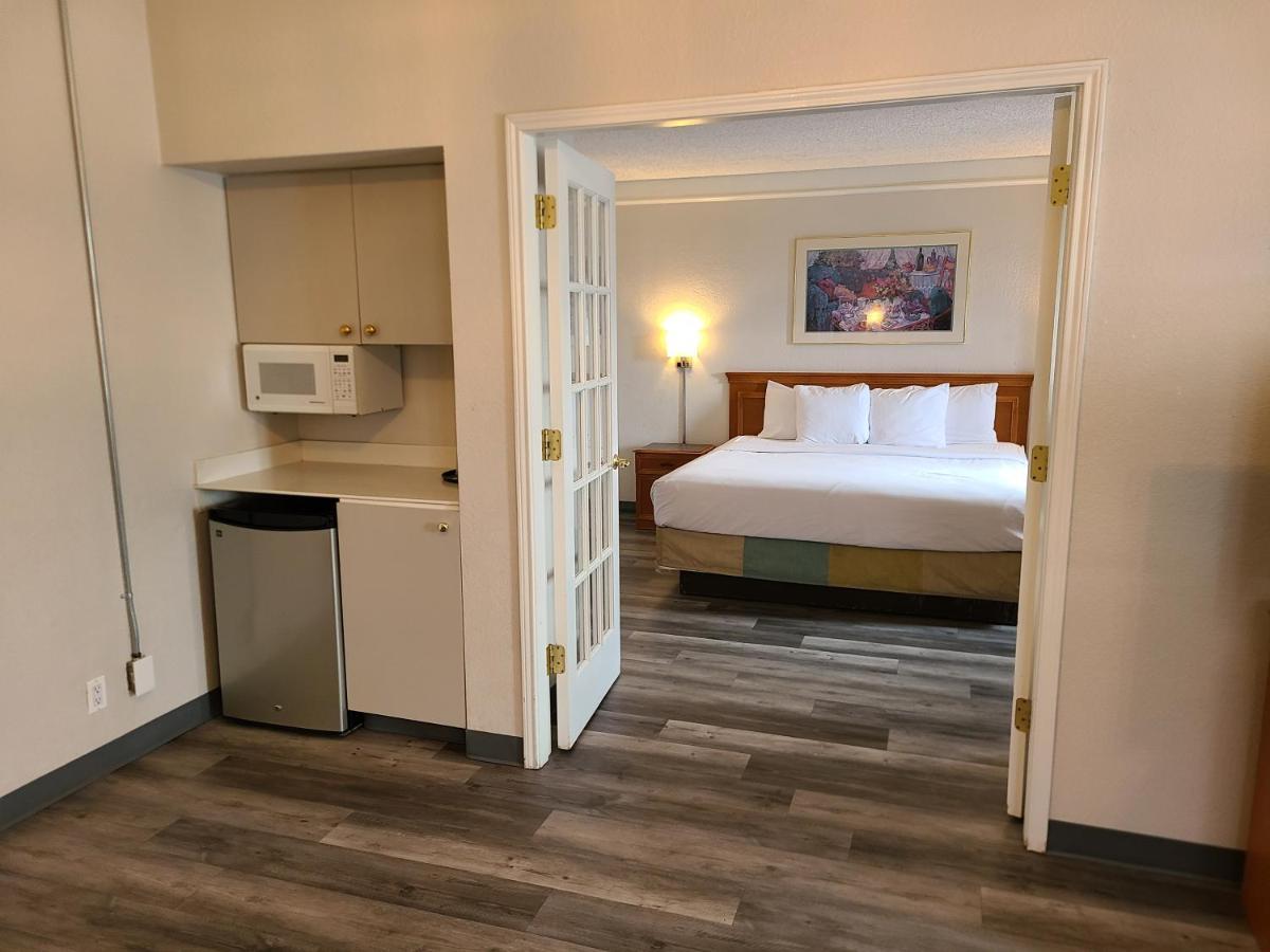 La Quinta Inn By Wyndham Farmington Dış mekan fotoğraf